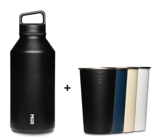 64oz-wm-bottle-4x-pint-cups-w7 64oz-bundle-04.png