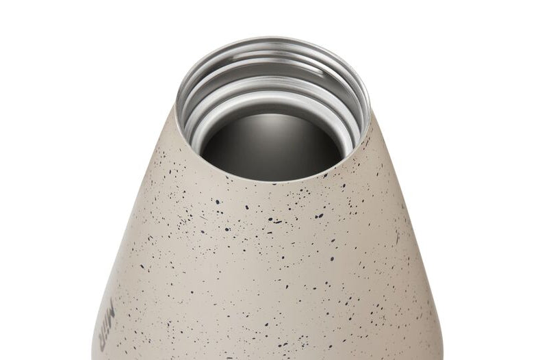 new-standard-carafe-g6 WebPDP-33oz_New_Standard_Carafe_Desert_Tan_Speckle_Studio__CAR1SVOS224_45_Top_Off.jpg