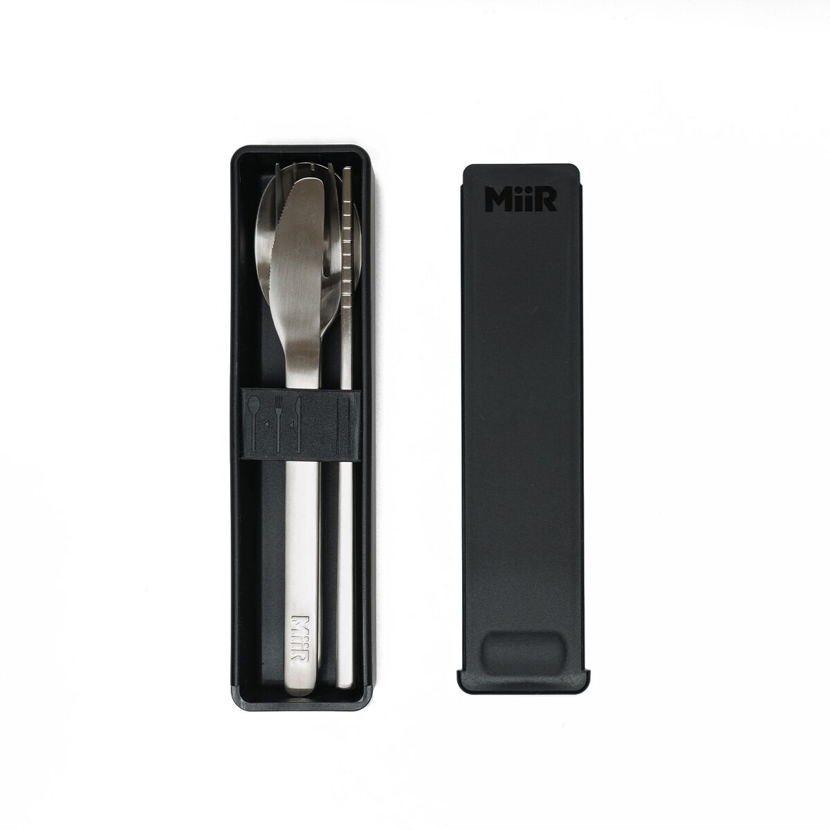 essential-utensil-set-j6 WebPDP-Essential_Utensil_Set__Studio_0323_Above_UTL1SNOS002.jpg