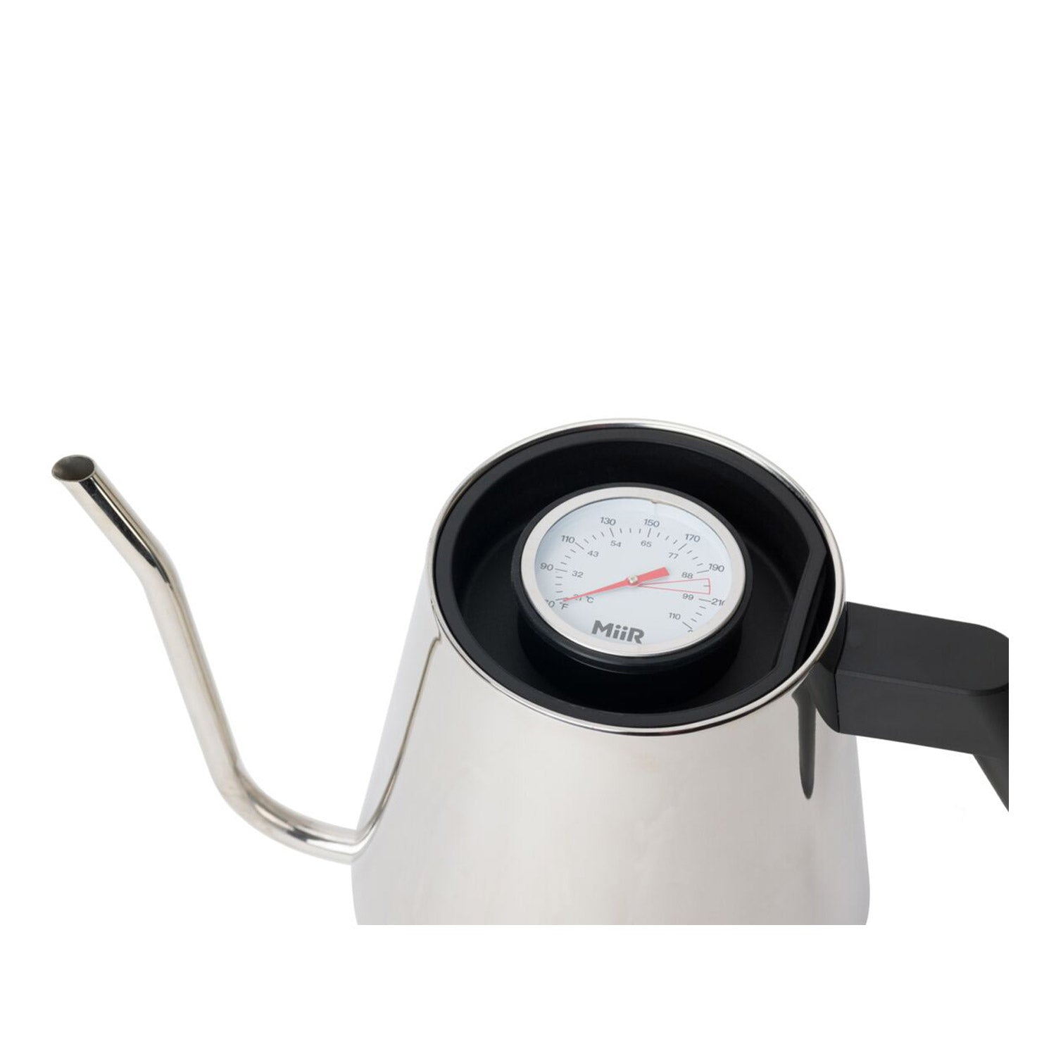 new-standard-pour-over-kettle-i9 WebPDP-Pour_Over_Kettle_Black_Studio_0222_45_Deg_Lid__POK1SNOS005.jpg