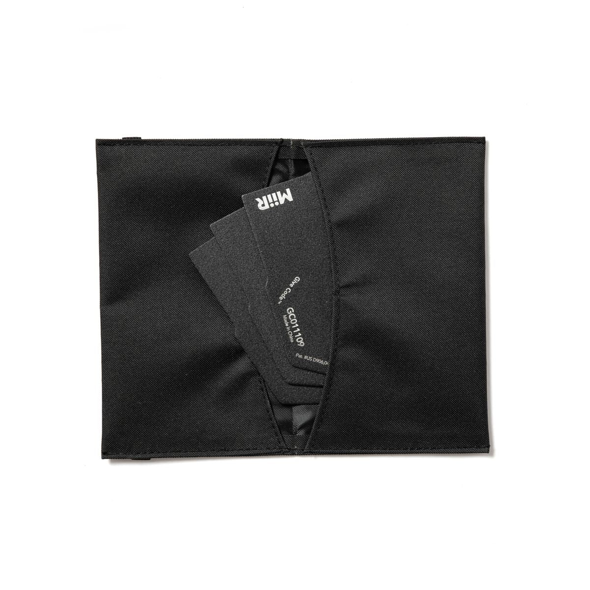 pourigami-q9 WebPDP-Pourigami_Black_Case__POG2SN00002_Studio_Open.jpg