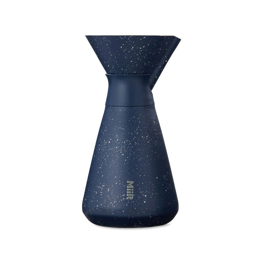 new-standard-carafe-g6 Web_PDP-33oz_New_Standard_Carafe_Tidal_Blue_Speckle_Studio_CAR1SVOS225__Front.jpg