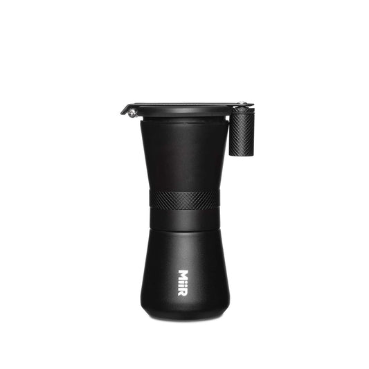 coffee-hand-grinder-q9 Web_PDP-50g_NS_Hand_Grinder_Black_Studio_0713_HGR1SNOS002_90.jpg